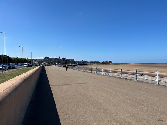 Featured image for Sandylands Beach