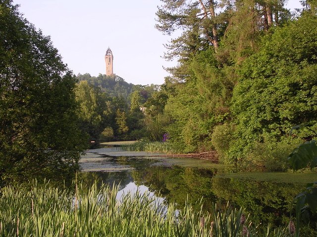 Featured image for Airthrey Loch and Hermitage Woods