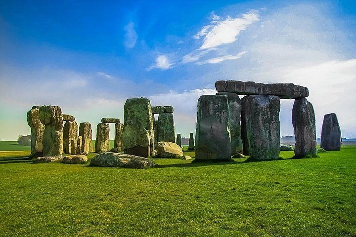 Featured image for Stonehenge
