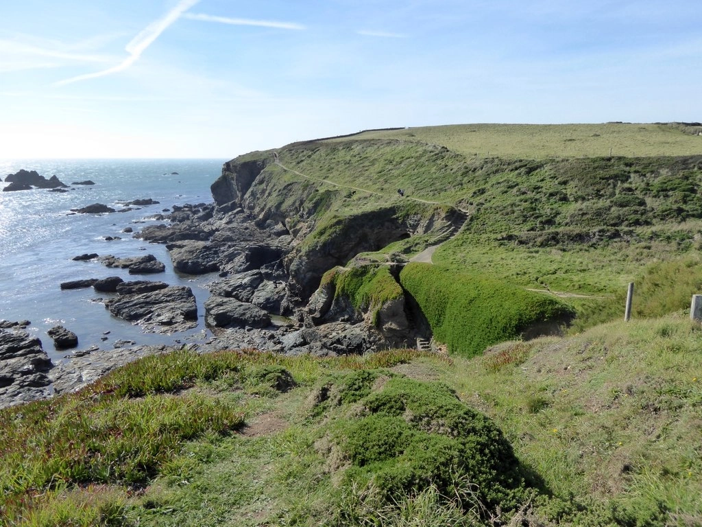 Featured image for Cadgwith to Lizard Point Circular Walk
