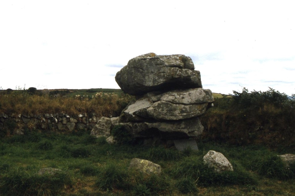 Featured image for Giant’s Quoit Circular Walk