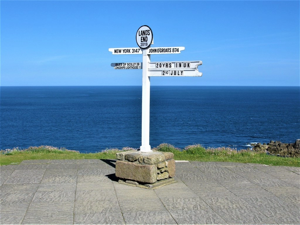 Land’s End, Sennen Cove & Gwynver Coastal Walk